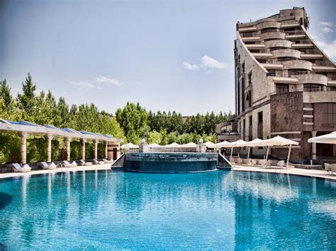 The 25 best pools in Yerevan .